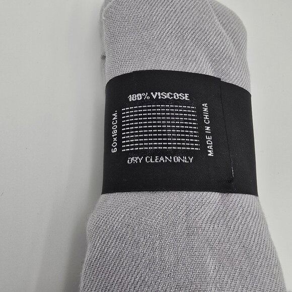 Ashley Cooper Pashmina Style Shawl Light Gray 60x180cm 100% Viscose Soft Fringe - Picture 3 of 4